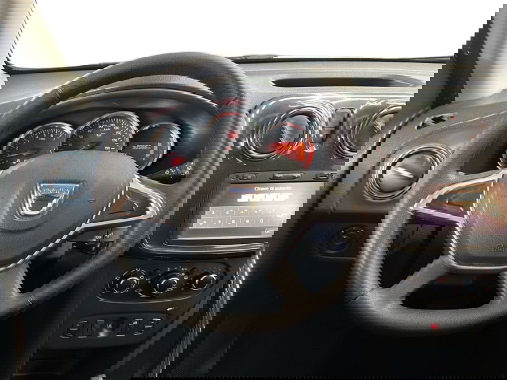 Dacia Logan usata a Roma (12)