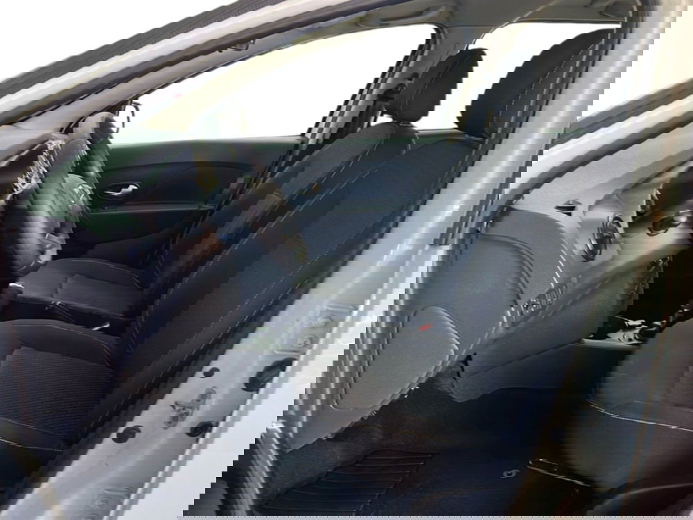 Dacia Logan usata a Roma (14)