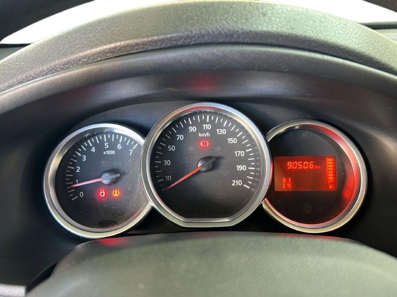 Dacia Logan usata a Roma (16)