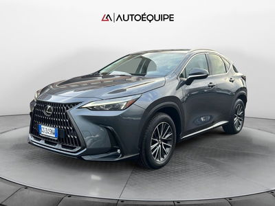 Lexus NX 350h 2.5 Business 2wd e-cvt del 2023 usata a Roma