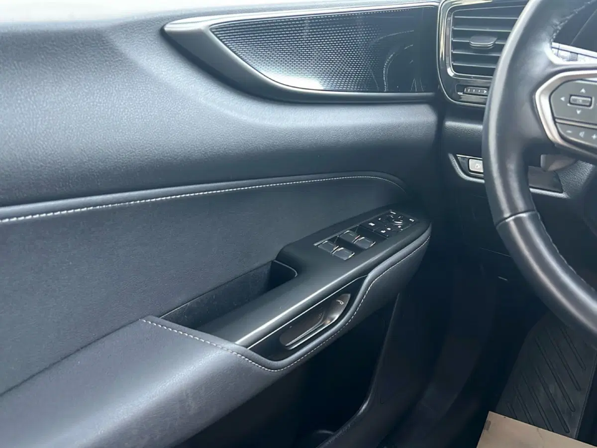 Lexus NX usata a Roma (13)