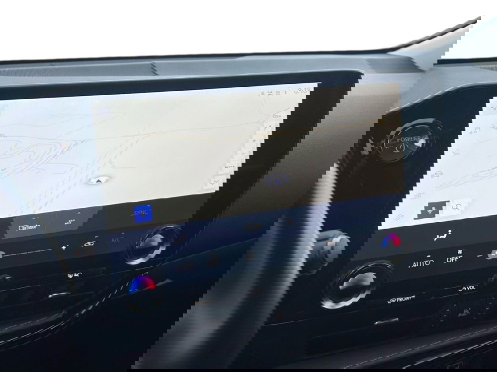 Lexus NX usata a Roma (18)