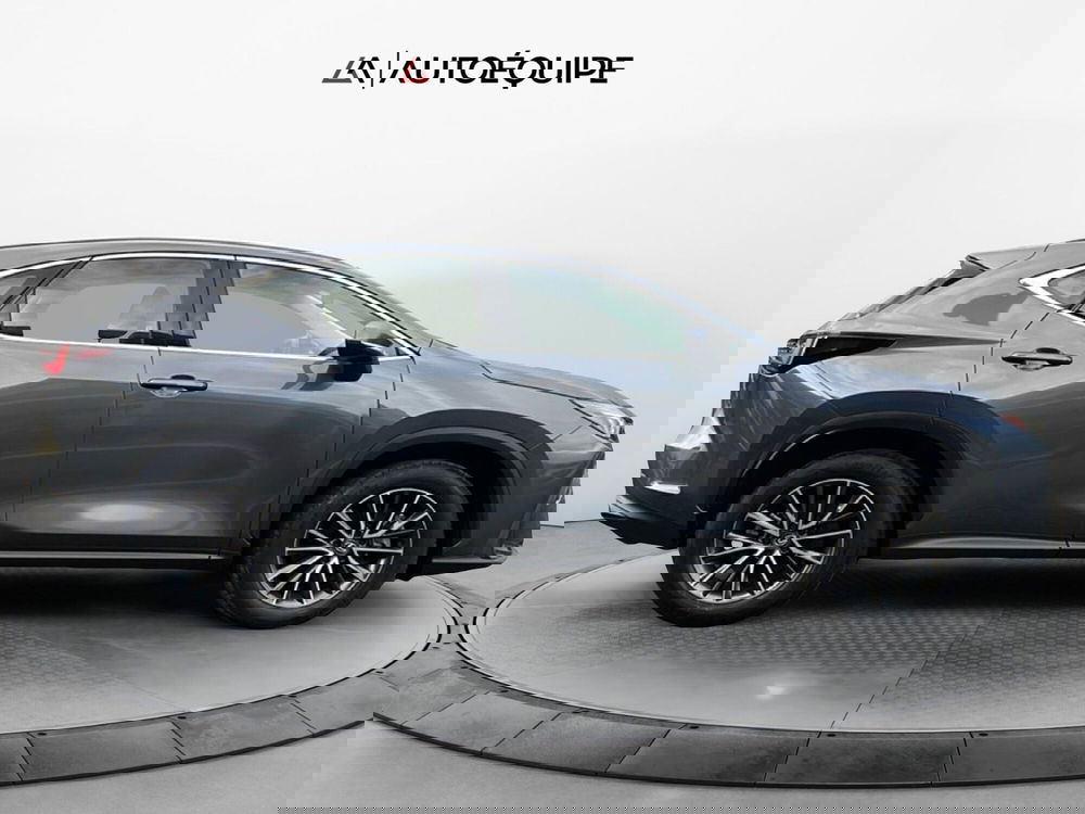 Lexus NX usata a Roma (6)