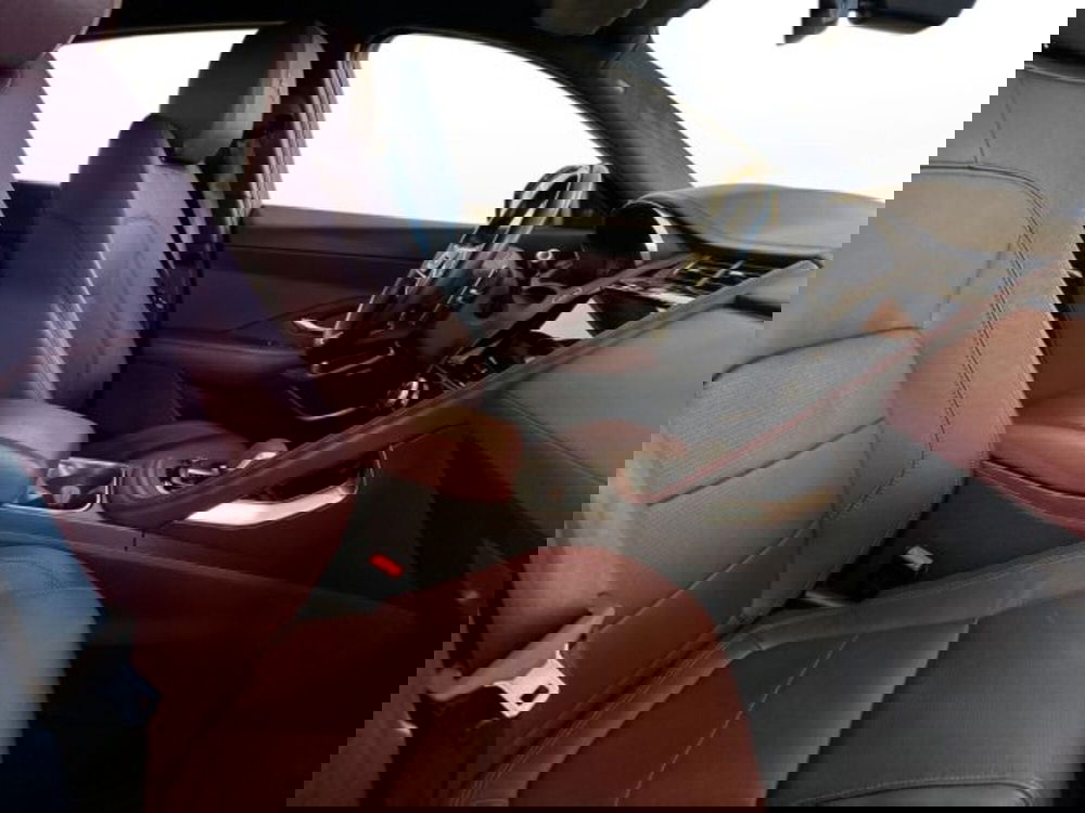 Jaguar E-Pace usata a Modena (3)