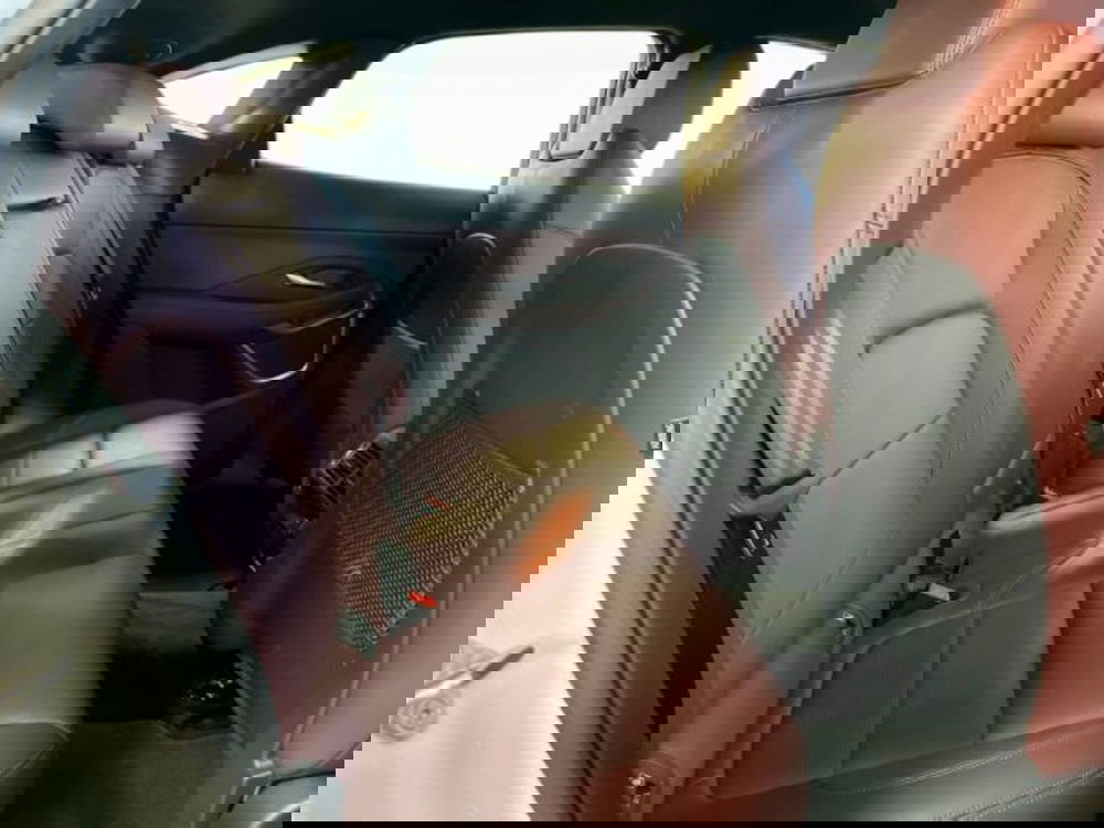 Jaguar E-Pace usata a Modena (5)