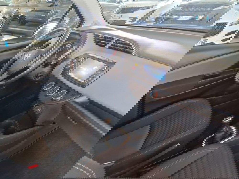 Toyota Yaris usata a Modena (12)