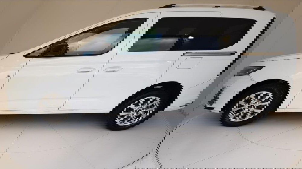 Ford Tourneo Connect usata a Lucca (3)