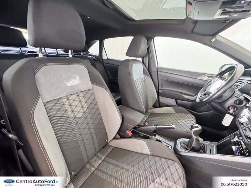 Volkswagen Taigo usata a Roma (7)