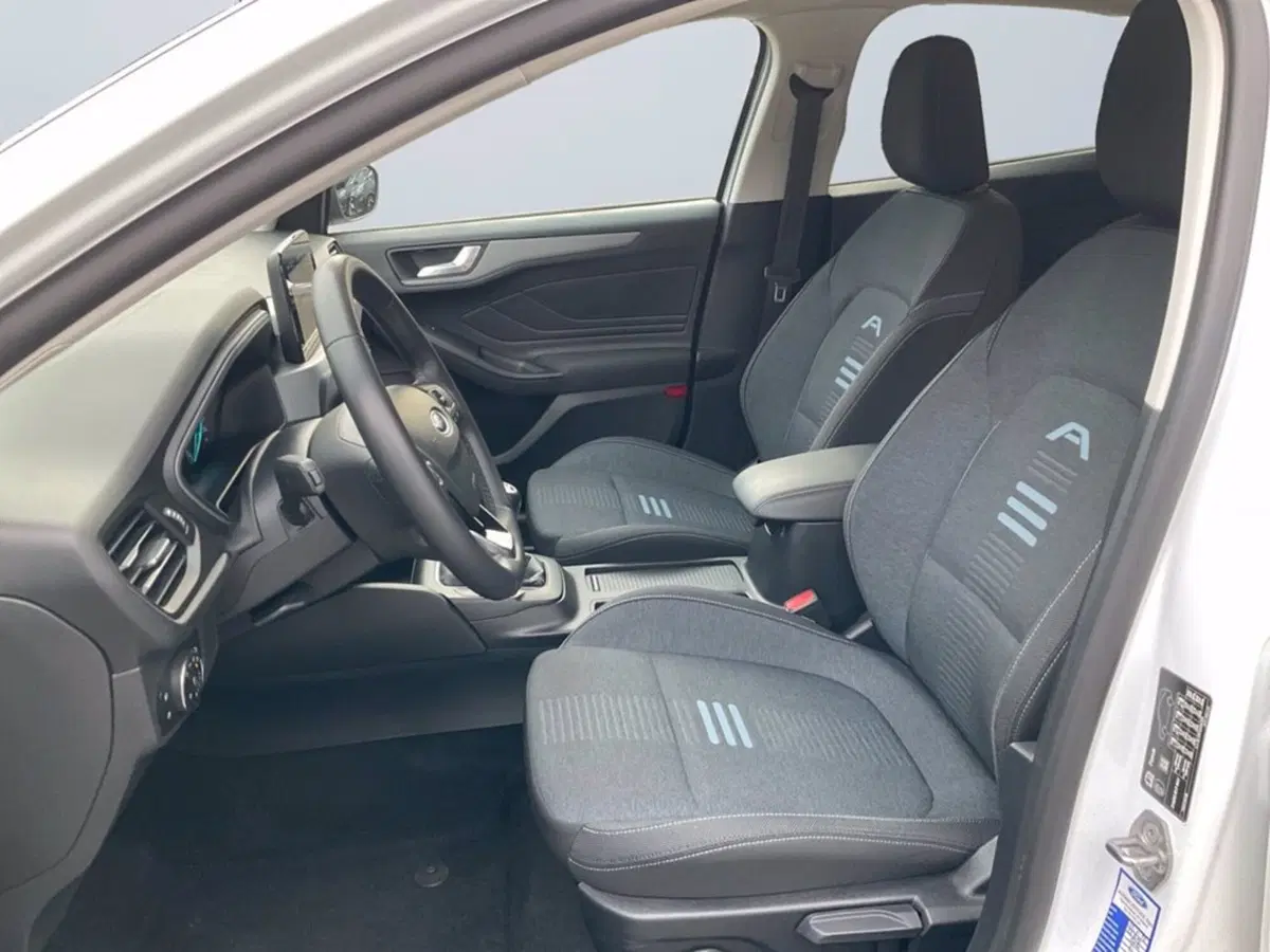 Ford Focus usata a Milano (9)