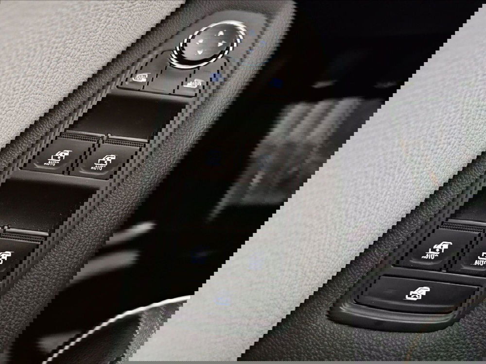 Renault Clio usata a Palermo (14)