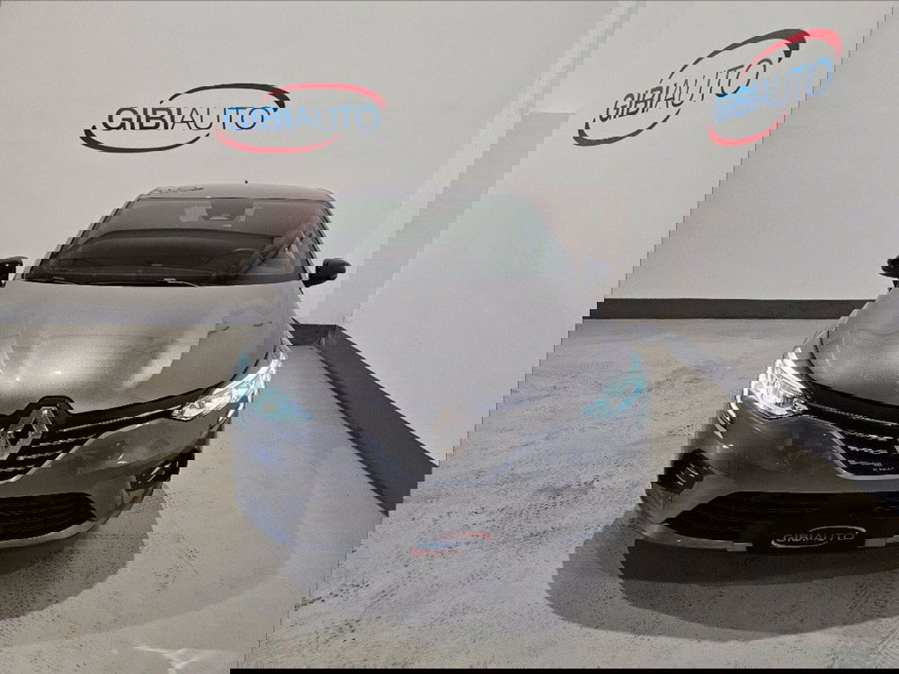 Renault Clio usata a Palermo (2)