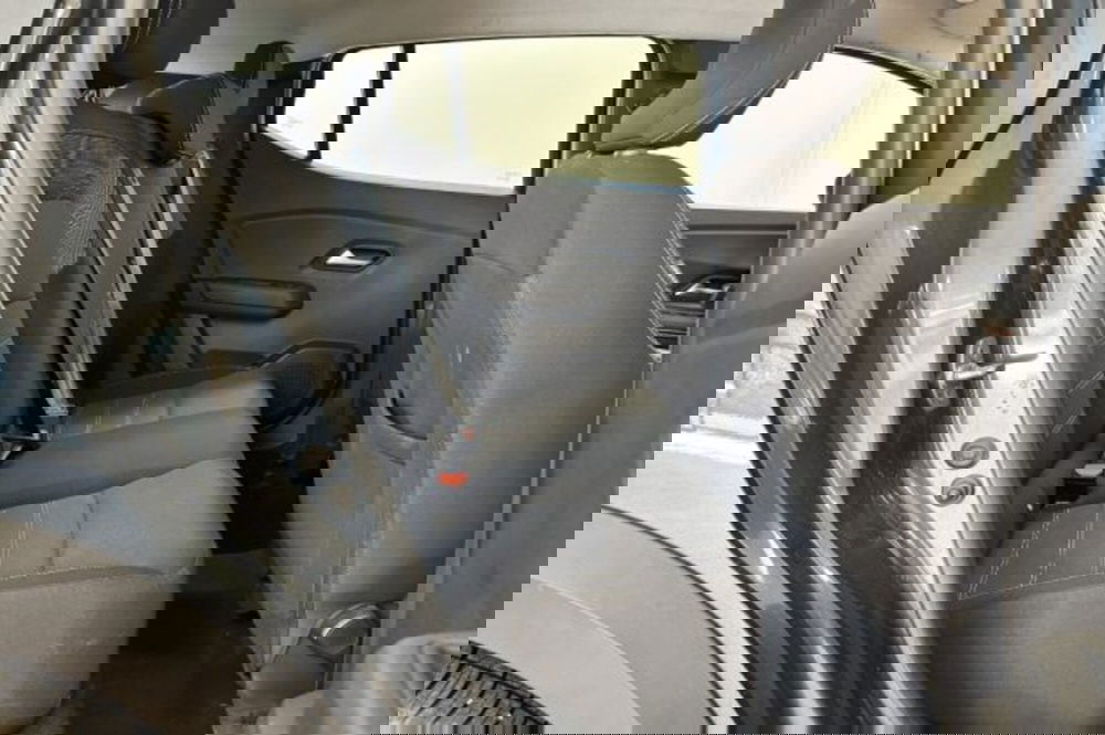 Dacia Sandero usata a Latina (10)