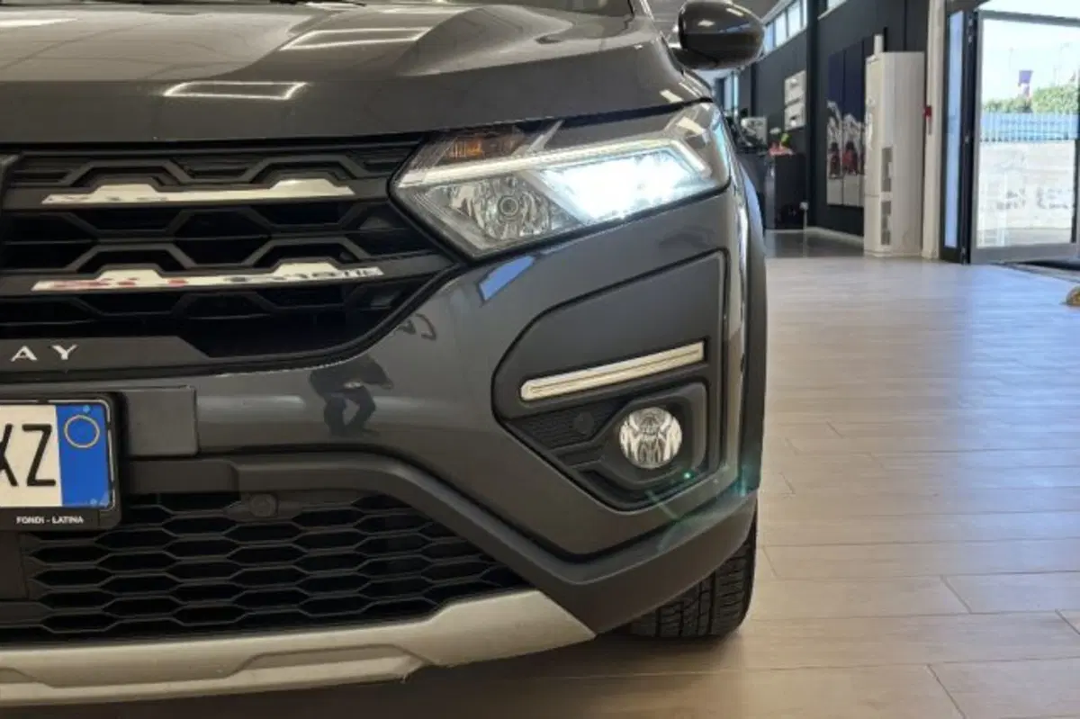Dacia Sandero Streetway usata a Latina (11)