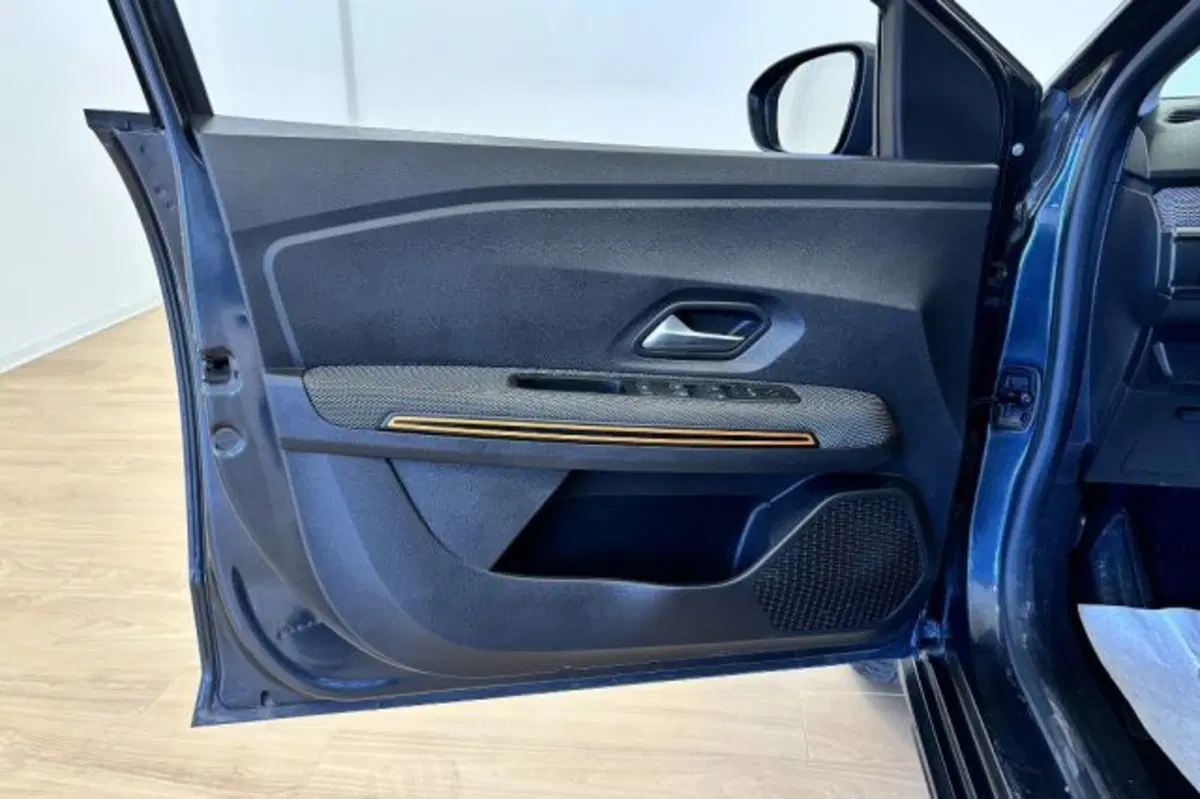 Dacia Sandero Streetway usata a Latina (12)