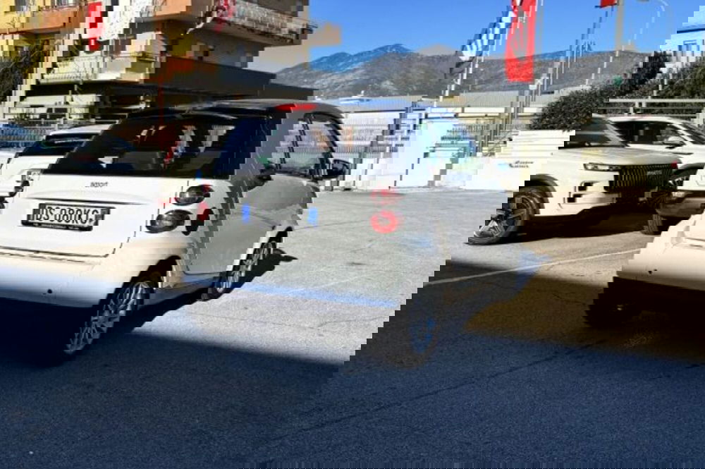 smart Fortwo usata a Latina (7)