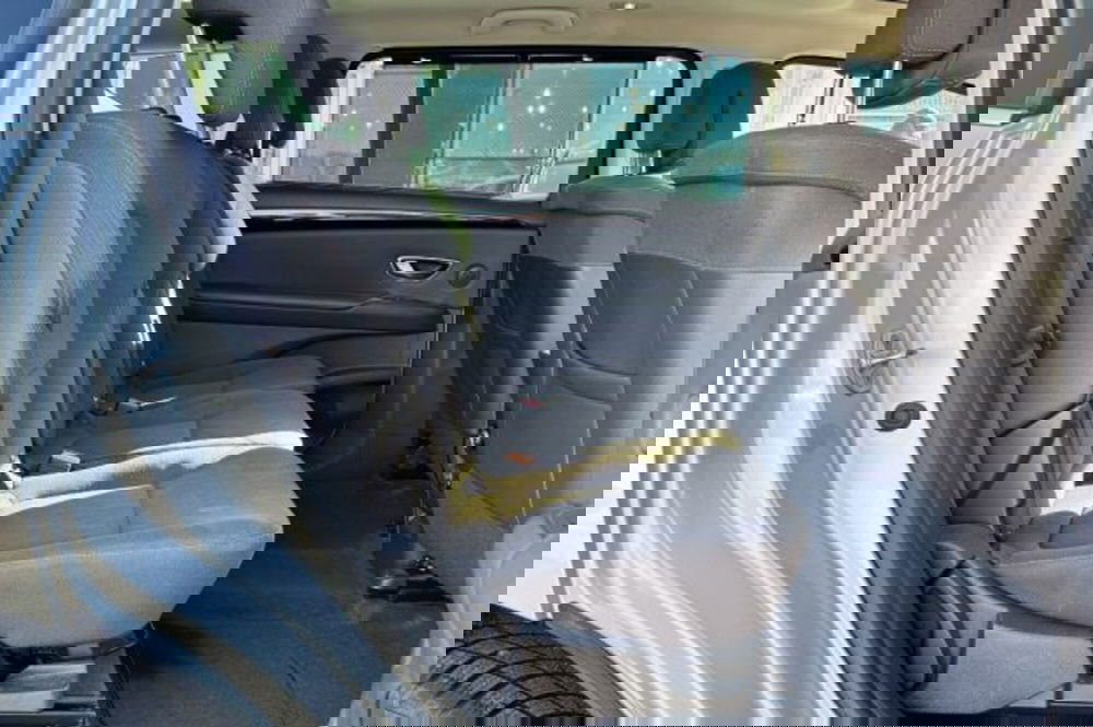 Renault Espace usata a Latina (10)