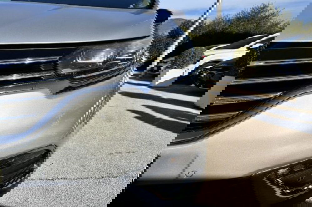 Renault Espace usata a Latina (11)