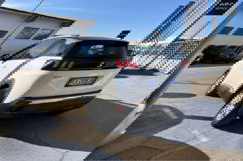 Peugeot 3008 usata a Latina (5)