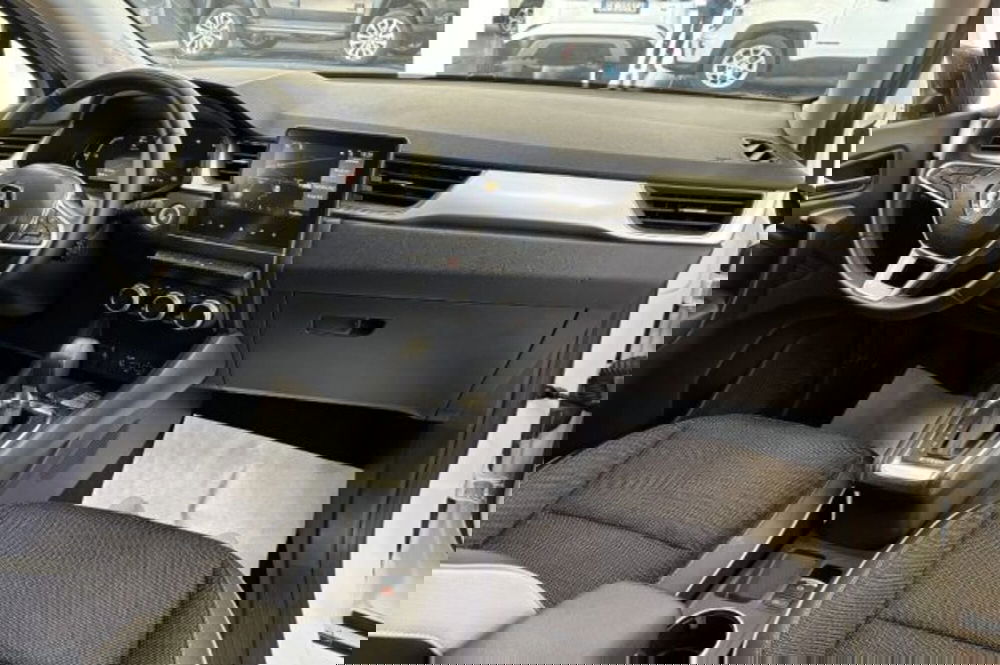 Renault Captur usata a Latina (9)