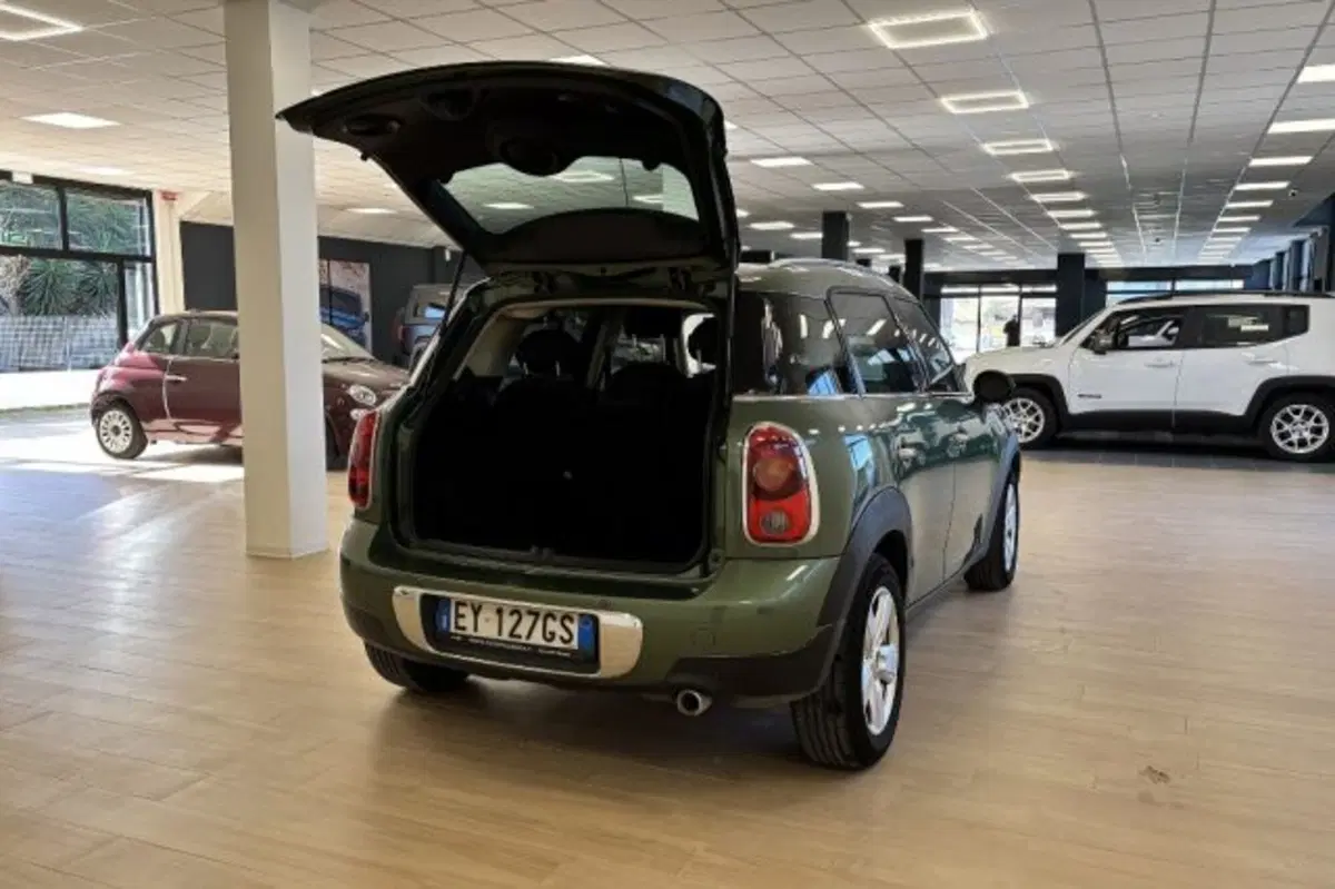 MINI Mini Countryman usata a Latina (7)
