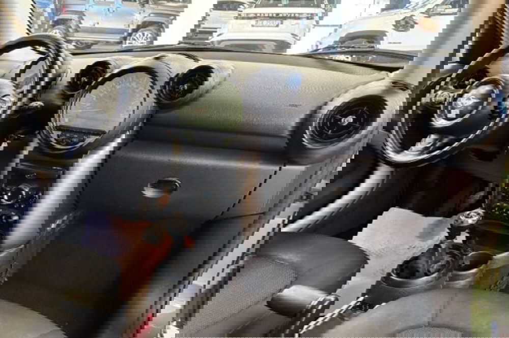 MINI Mini Countryman usata a Latina (9)