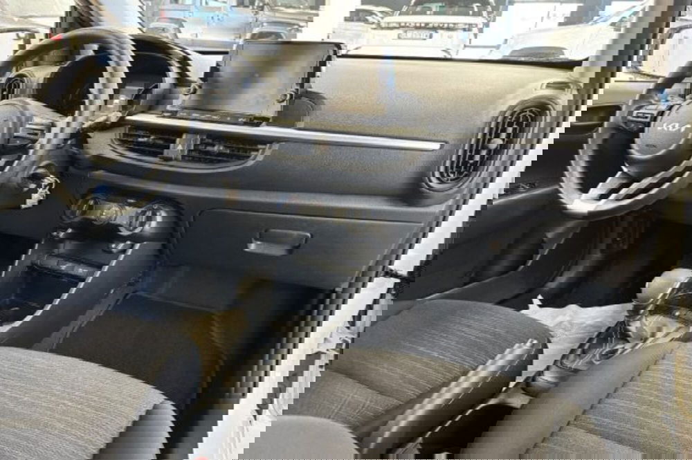 Kia Picanto usata a Latina (9)