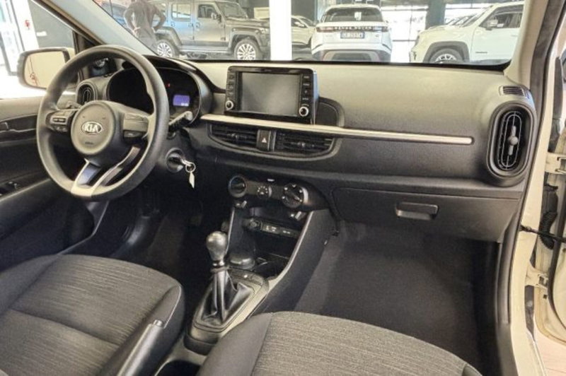 Kia Picanto usata a Latina (9)