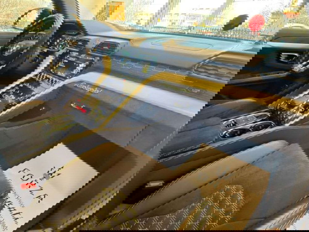 Lamborghini Urus usata a Torino (10)