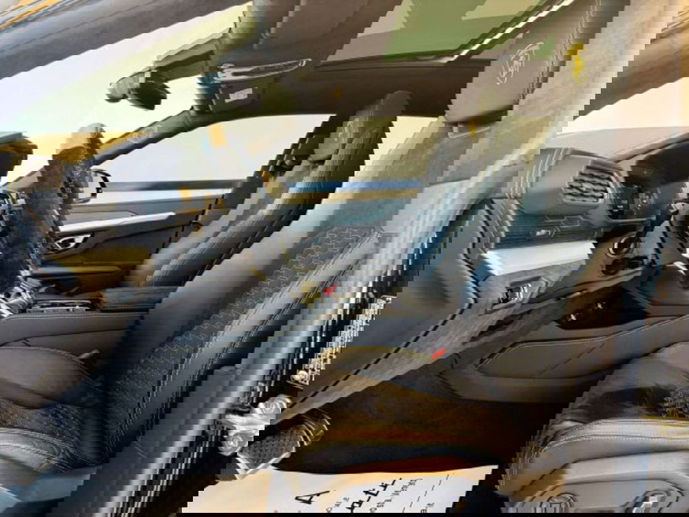 Lamborghini Urus usata a Torino (5)