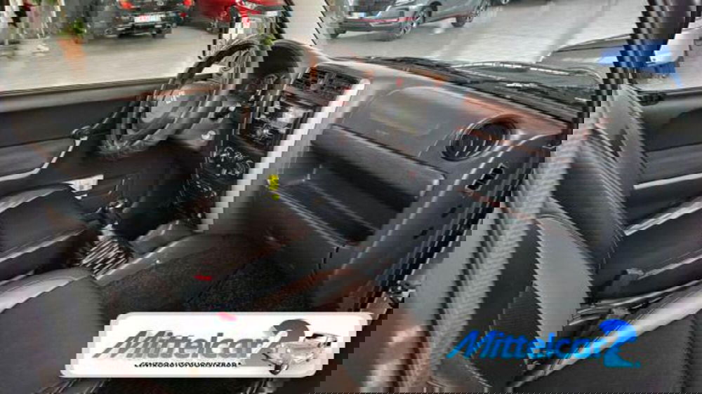 Suzuki Jimny usata a Udine (8)