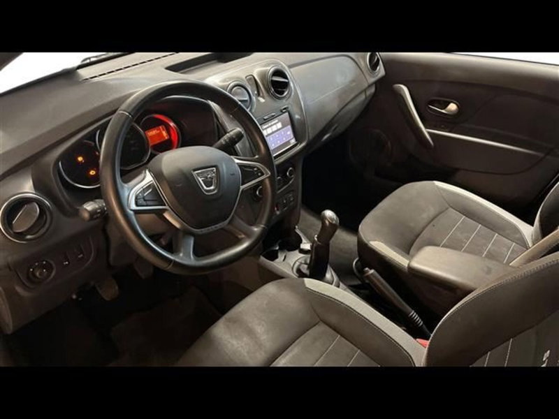 Dacia Sandero usata a Firenze (10)