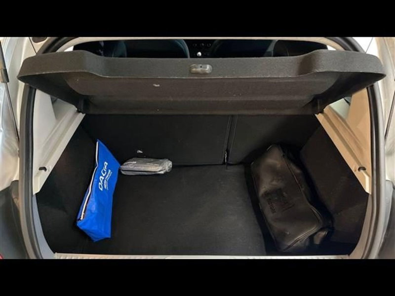 Dacia Sandero usata a Firenze (5)