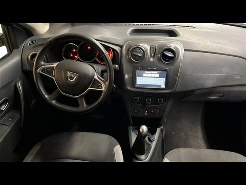 Dacia Sandero usata a Firenze (7)