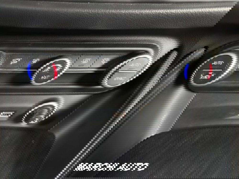 Alfa Romeo Stelvio usata a Perugia (20)