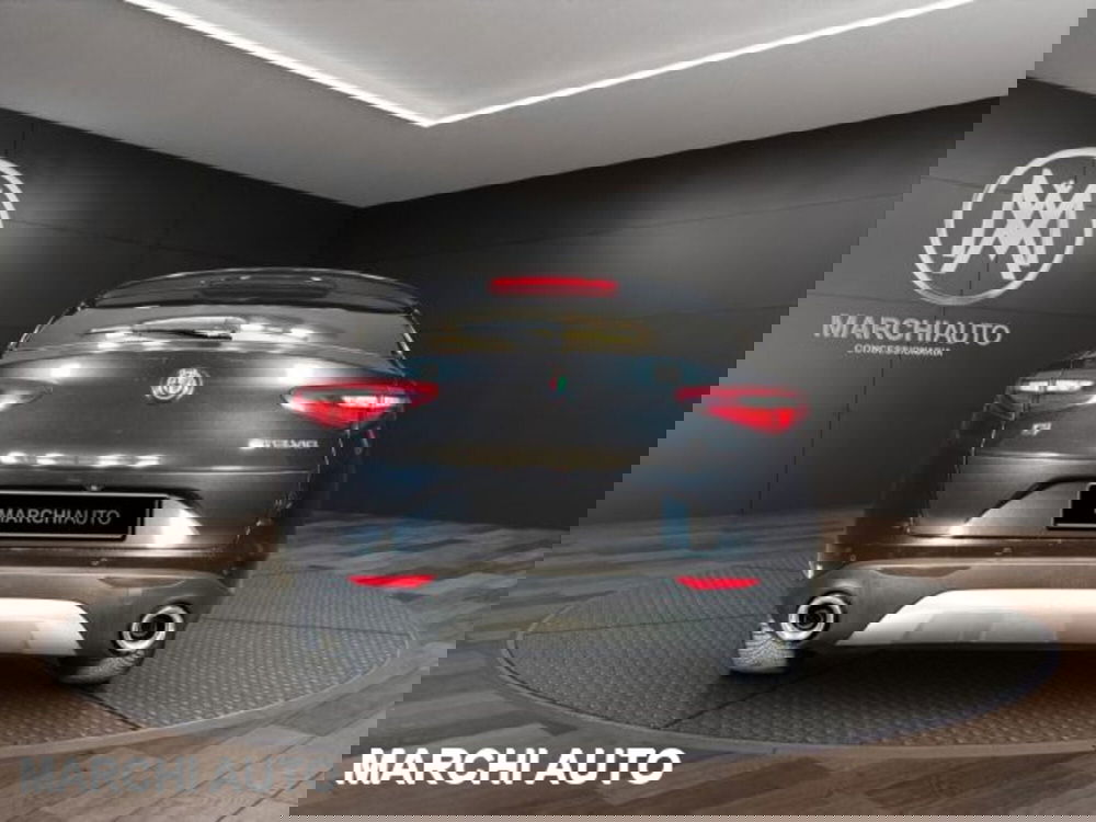 Alfa Romeo Stelvio usata a Perugia (6)