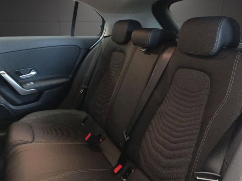 Mercedes-Benz Classe A usata a Milano (11)