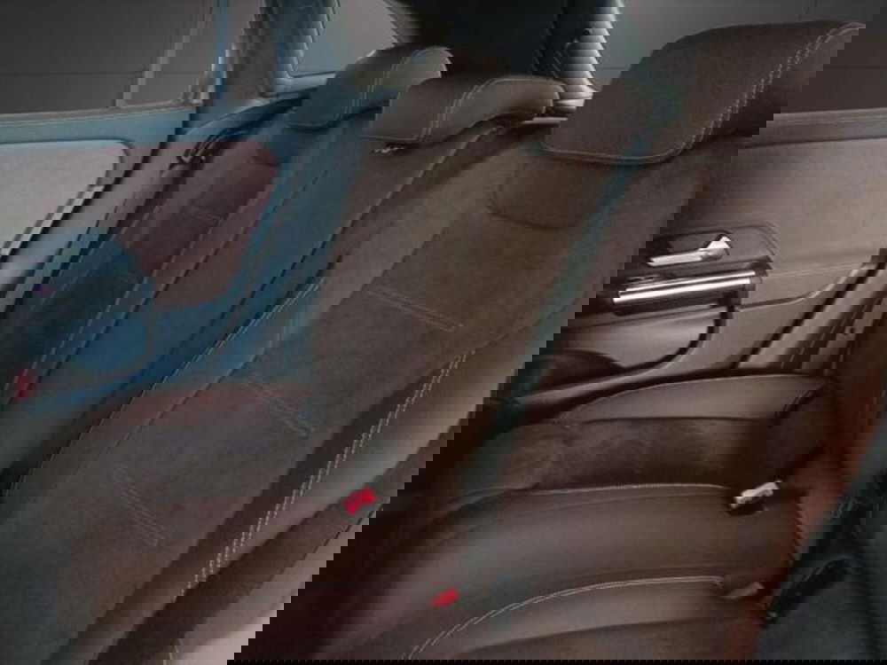 Mercedes-Benz GLA SUV usata a Milano (11)