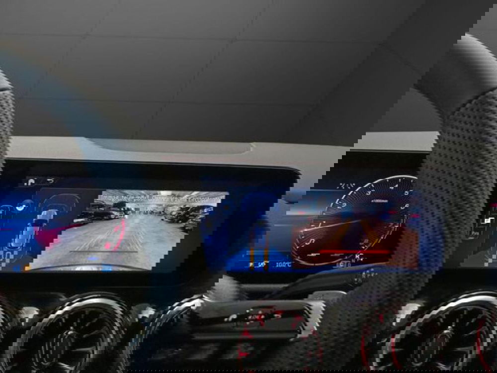 Mercedes-Benz GLA SUV usata a Milano (15)