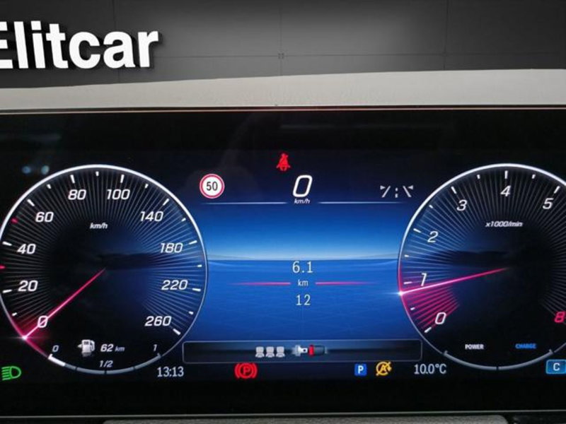 Mercedes-Benz GLA SUV usata a Milano (17)