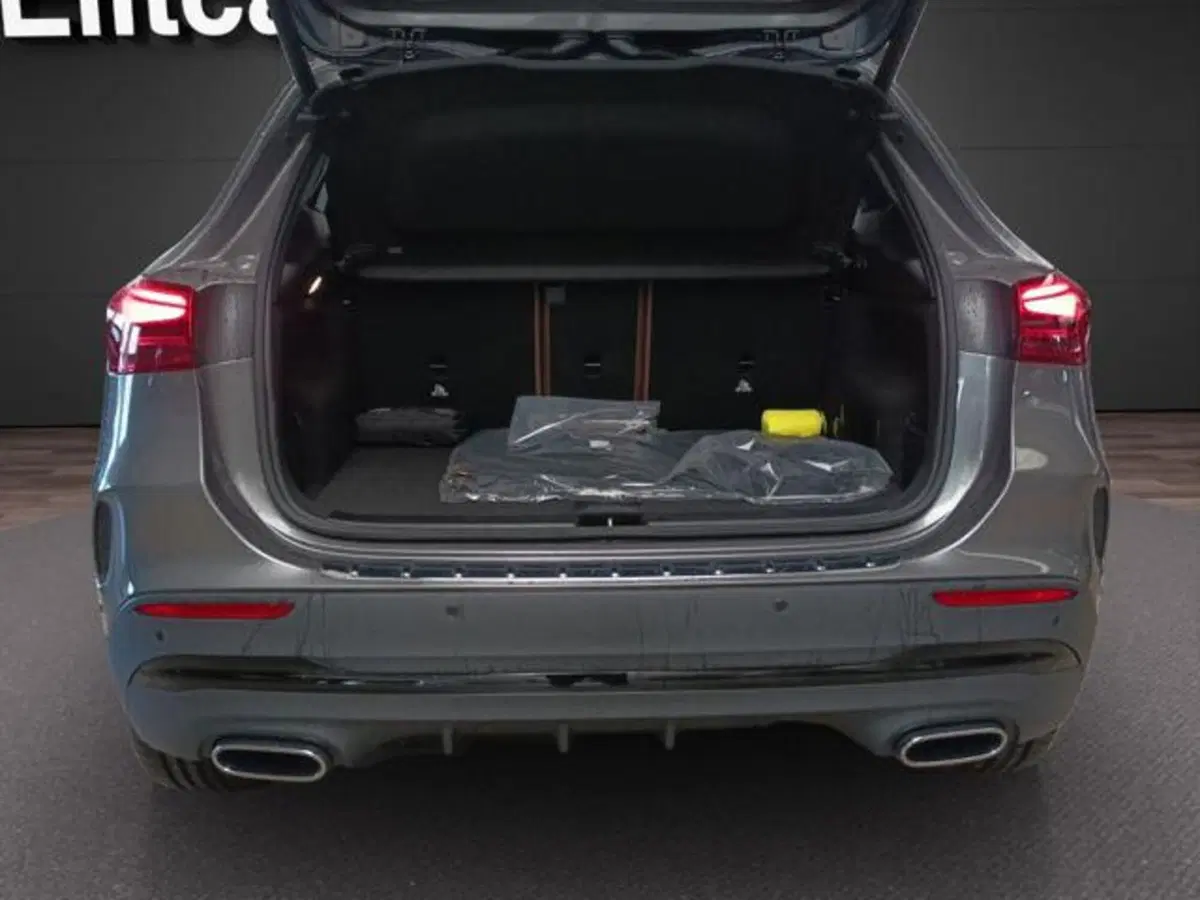 Mercedes-Benz GLA SUV usata a Milano (18)