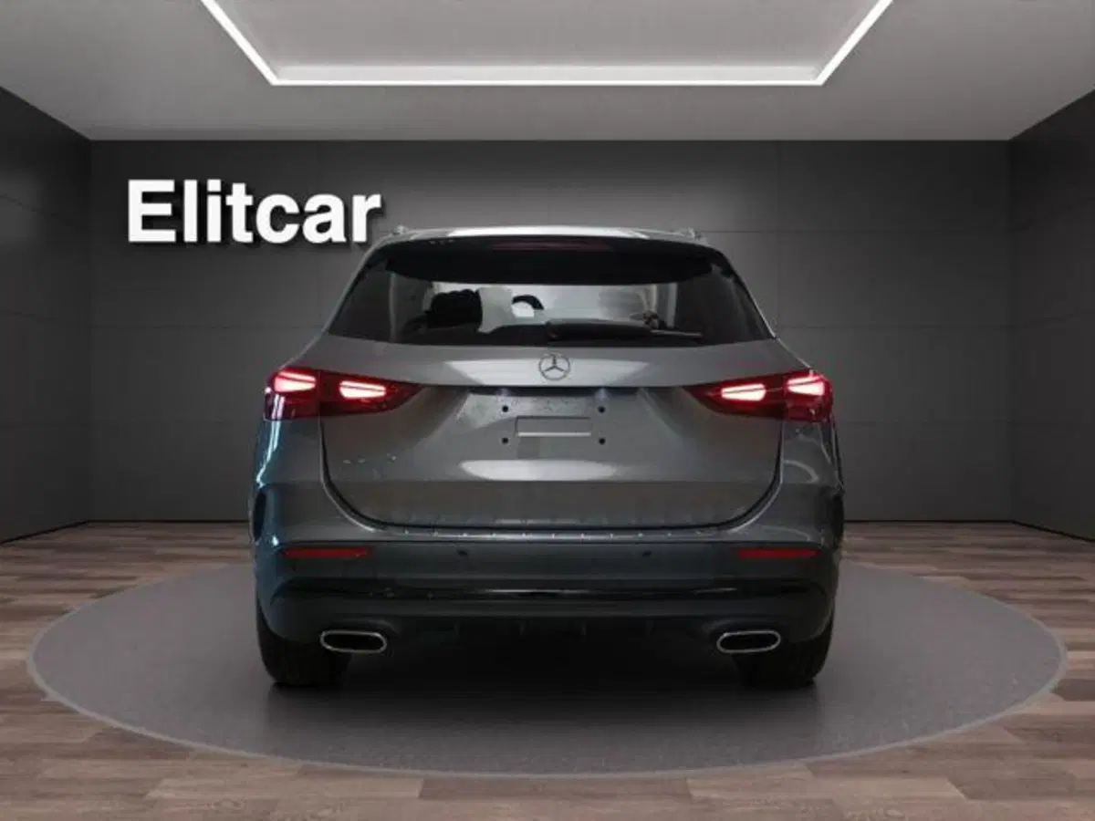 Mercedes-Benz GLA SUV usata a Milano (6)