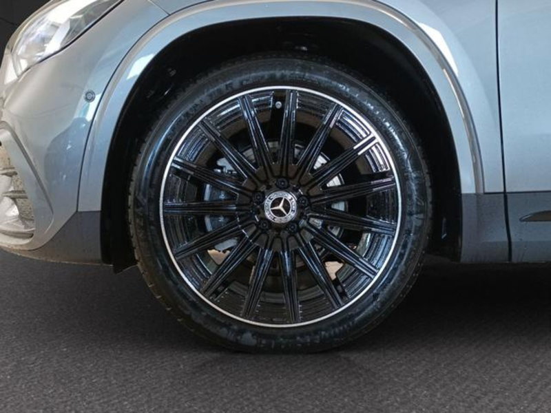 Mercedes-Benz GLA SUV usata a Milano (8)