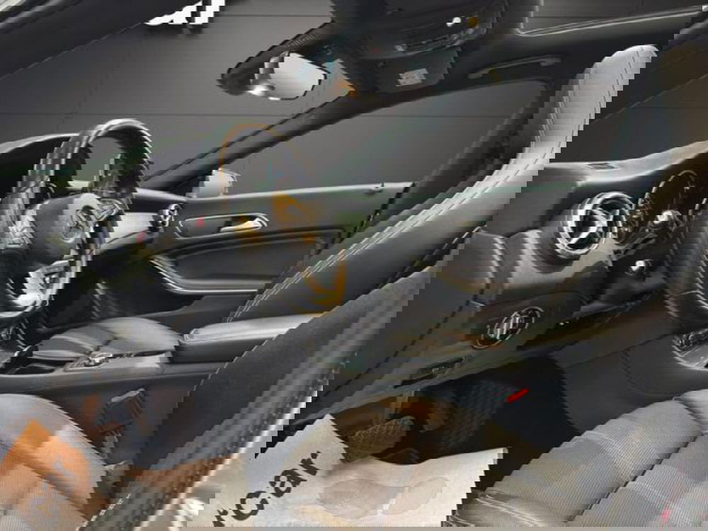 Mercedes-Benz CLA Shooting Brake usata a Milano (10)