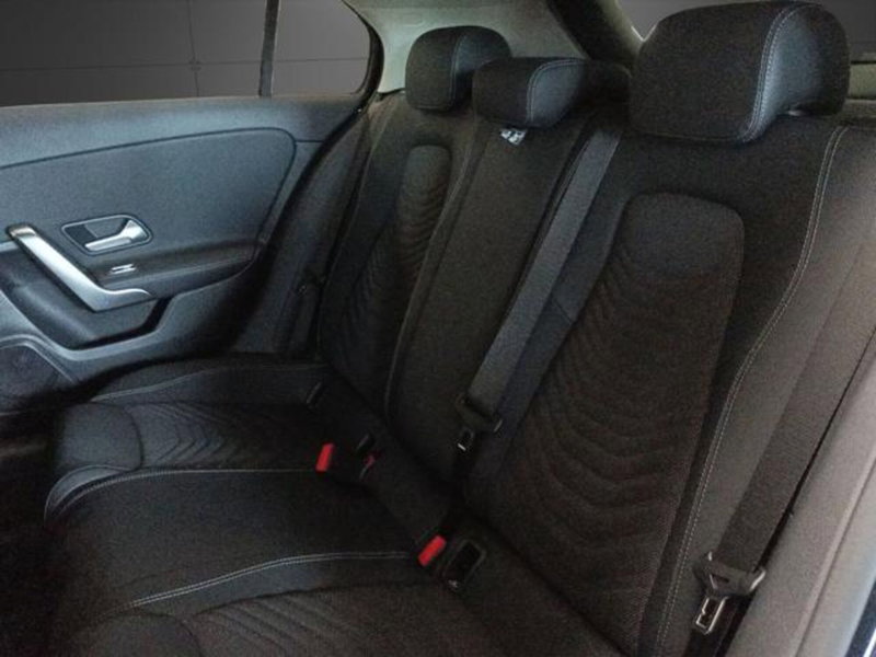 Mercedes-Benz Classe A usata a Milano (16)