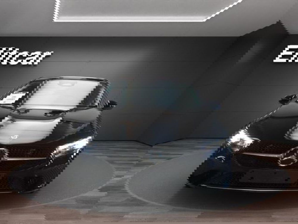 Mercedes-Benz Classe A usata a Milano (3)