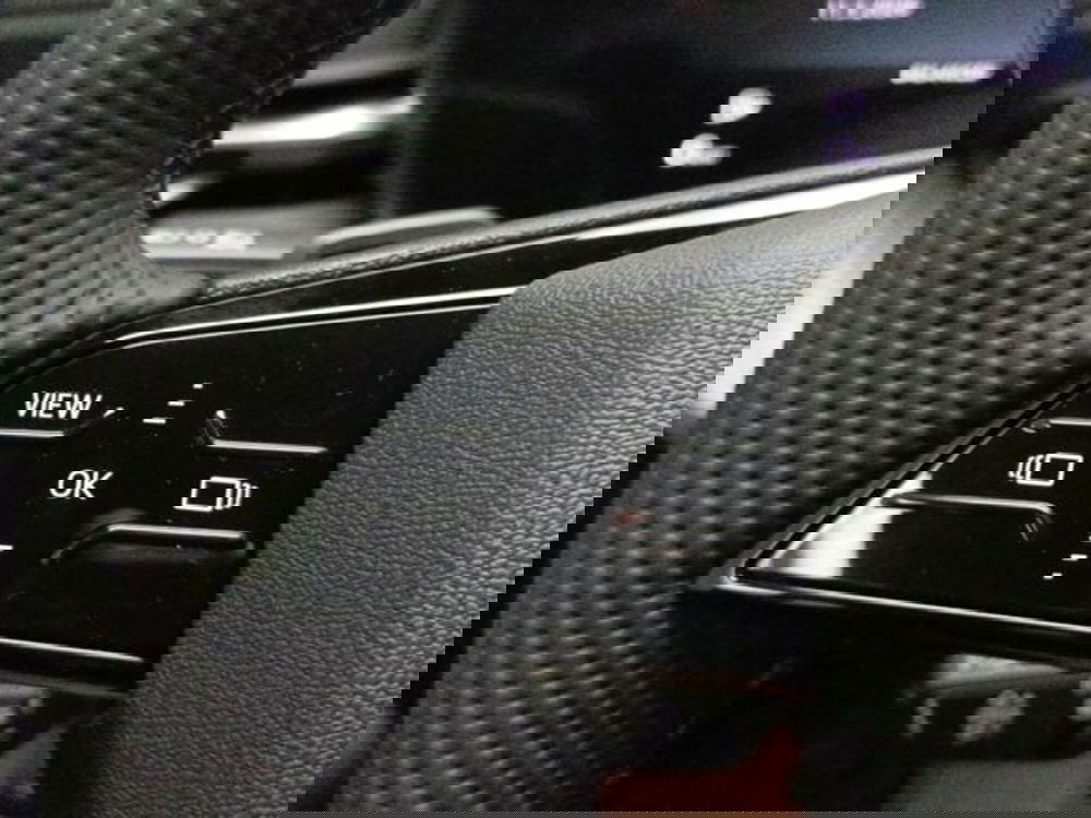 Audi Q5 Sportback nuova a Milano (12)