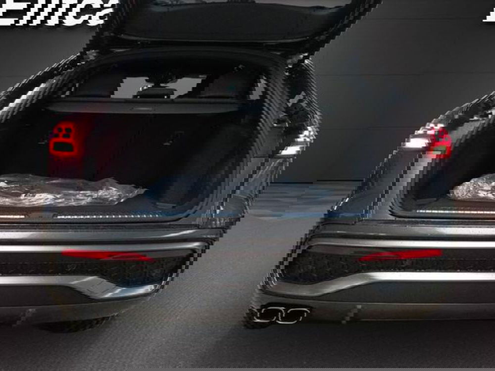 Audi Q5 Sportback nuova a Milano (20)