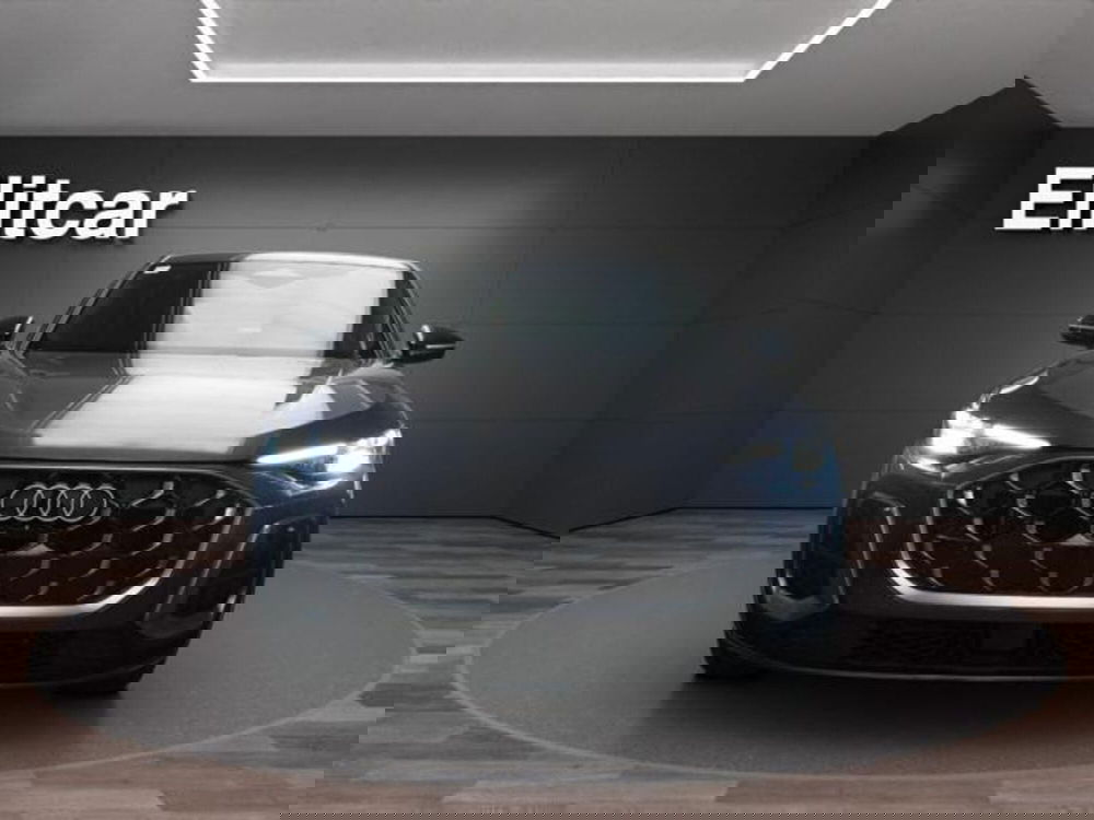 Audi Q5 Sportback nuova a Milano (3)