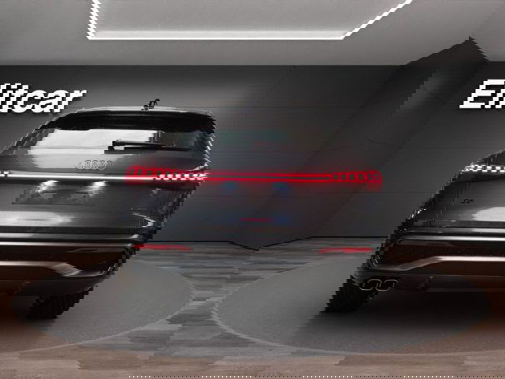 Audi Q5 Sportback nuova a Milano (6)