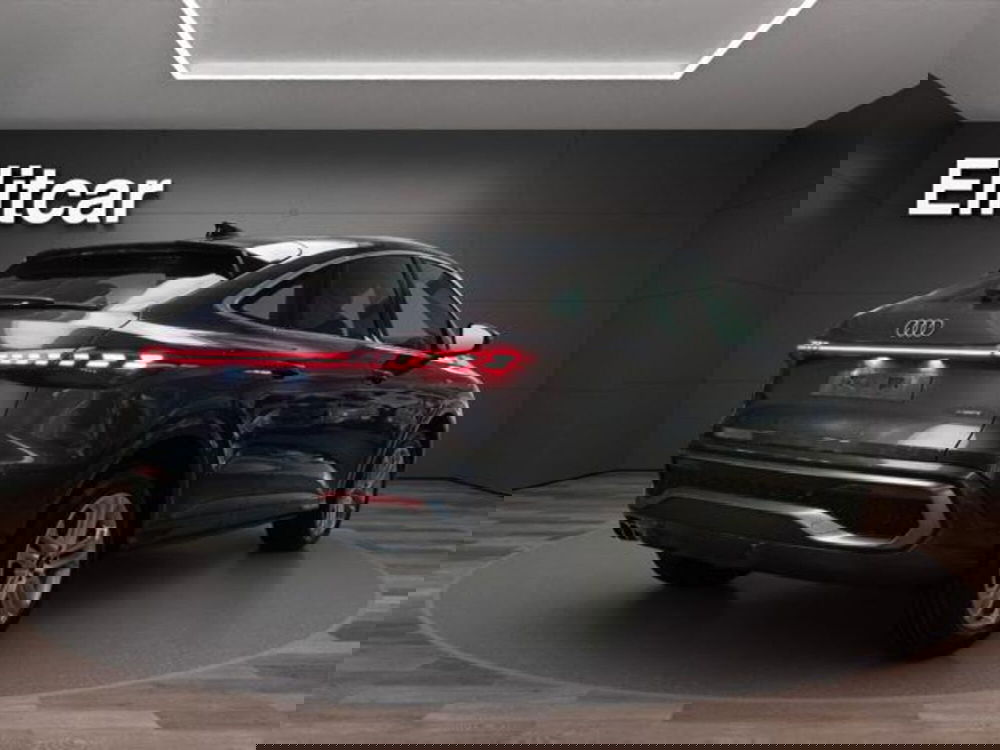 Audi Q5 Sportback nuova a Milano (7)